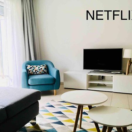 Retro Chic 100M2 Flat, In Center With Terrace And Parking- 92 Apartment Luxembourg Bagian luar foto